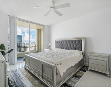 550 Okeechobee Boulevard - Photo Thumbnail 19