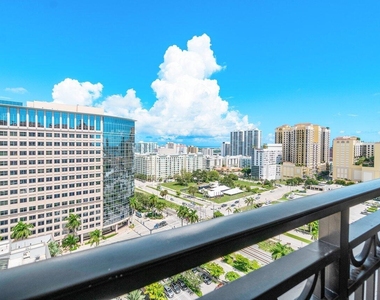 550 Okeechobee Boulevard - Photo Thumbnail 15