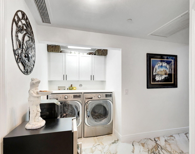 301 Del Sol Circle - Photo Thumbnail 43