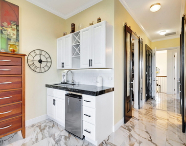 301 Del Sol Circle - Photo Thumbnail 29