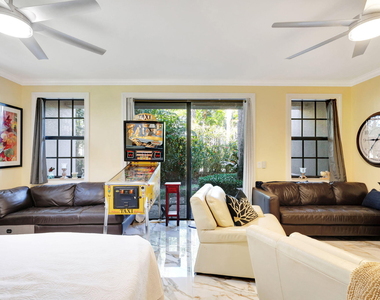 301 Del Sol Circle - Photo Thumbnail 46