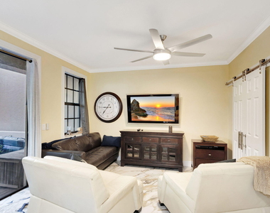 301 Del Sol Circle - Photo Thumbnail 47