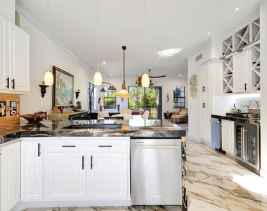301 Del Sol Circle - Photo Thumbnail 17