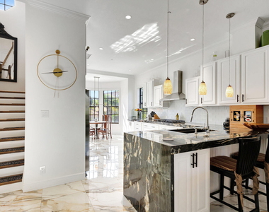 301 Del Sol Circle - Photo Thumbnail 10