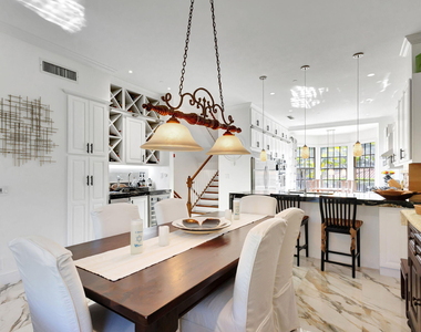 301 Del Sol Circle - Photo Thumbnail 19