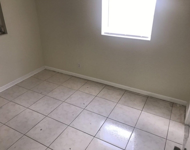 5320 Harriet Place - Photo Thumbnail 15