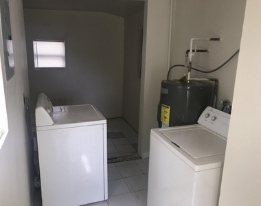 5320 Harriet Place - Photo Thumbnail 18