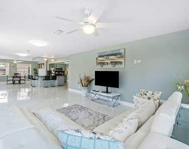 1837 16th Avenue N - Photo Thumbnail 13
