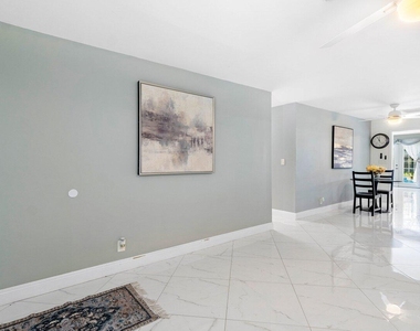 1837 16th Avenue N - Photo Thumbnail 3