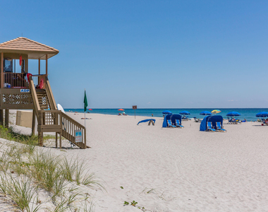 2255 Lindell Boulevard - Photo Thumbnail 12