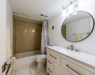 2255 Lindell Boulevard - Photo Thumbnail 39