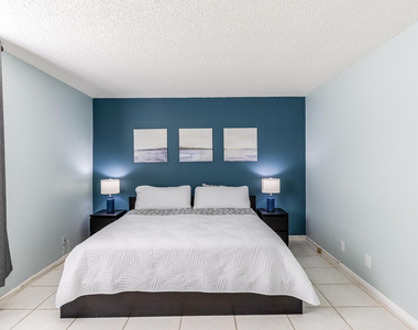 2255 Lindell Boulevard - Photo Thumbnail 33