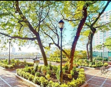 405 East 56th Street - Photo Thumbnail 10