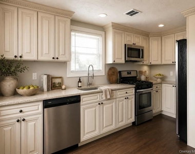 27 Southridge Drive - Photo Thumbnail 1