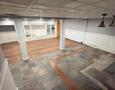 396 Chestnut Avenue - Photo Thumbnail 3