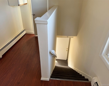 61 Nassau Avenue - Photo Thumbnail 15