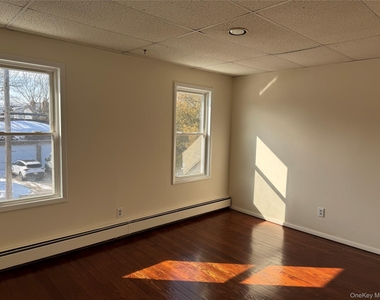 61 Nassau Avenue - Photo Thumbnail 12