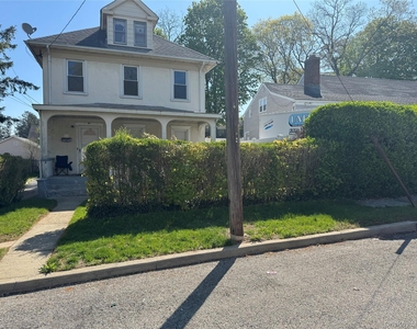 61 Nassau Avenue - Photo Thumbnail 17