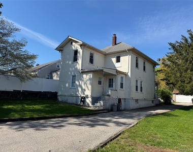 61 Nassau Avenue - Photo Thumbnail 19