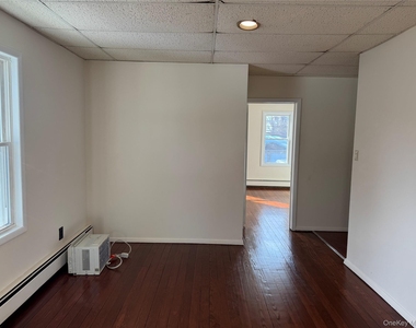 61 Nassau Avenue - Photo Thumbnail 8