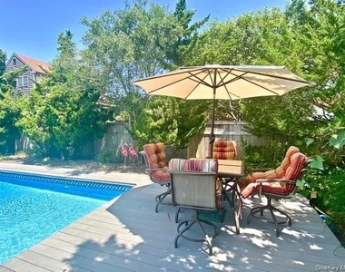 16 Osceola Lane - Photo Thumbnail 2
