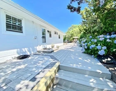 16 Osceola Lane - Photo Thumbnail 14