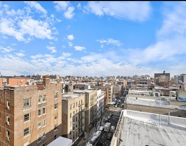 930 Grand Concourse - Photo Thumbnail 10