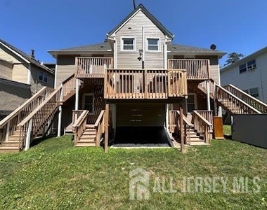 826 George Street - Photo Thumbnail 17