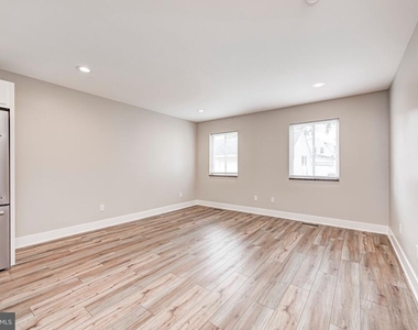7040 Oxford Avenue - Photo Thumbnail 45