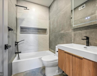 1426 1426 N 7th - Photo Thumbnail 10