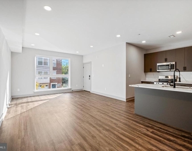 1426 1426 N 7th - Photo Thumbnail 7