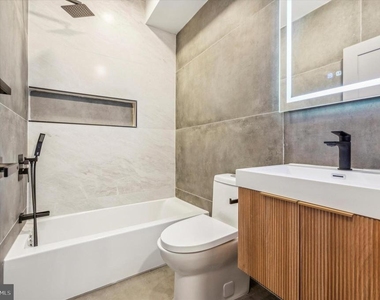 1426 1426 N 7th - Photo Thumbnail 8