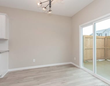 1011 Kingscote Drive - Photo Thumbnail 9