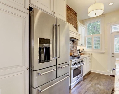 1932 35th Street Nw - Photo Thumbnail 7