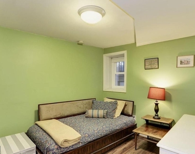 1932 35th Street Nw - Photo Thumbnail 16