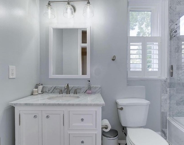 1932 35th Street Nw - Photo Thumbnail 12