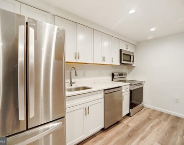 1215 S Street Nw - Photo Thumbnail 11