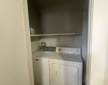 1108 W Mccarty Ln - Photo Thumbnail 14