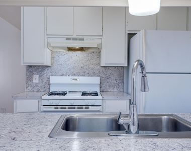 120 Coers Cir - Photo Thumbnail 4