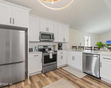 2658 Sam Houston Place - Photo Thumbnail 6