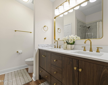 2658 Sam Houston Place - Photo Thumbnail 12