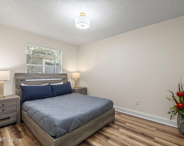 2658 Sam Houston Place - Photo Thumbnail 16