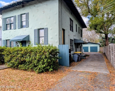 2701 Myra Street - Photo Thumbnail 1