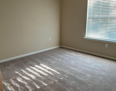 11795 Junegrass Road - Photo Thumbnail 5