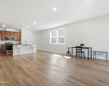 7662 Merchants Way - Photo Thumbnail 9