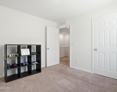 7662 Merchants Way - Photo Thumbnail 17
