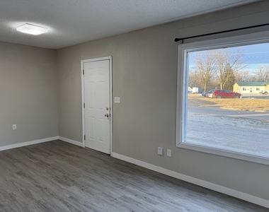 4624 Cheyenne Avenue - Photo Thumbnail 1