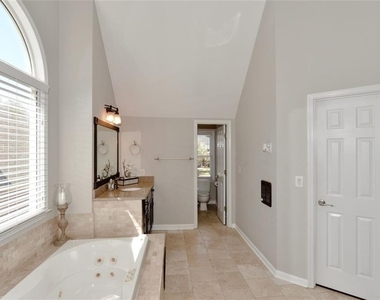 310 Windsor Gate Cove Ne - Photo Thumbnail 42