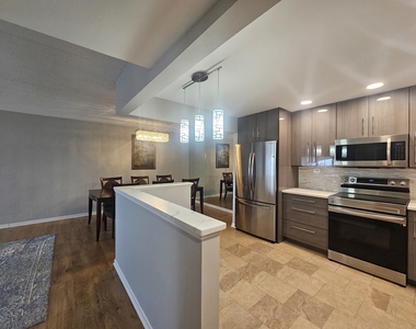 475 Plum Creek Drive - Photo Thumbnail 16