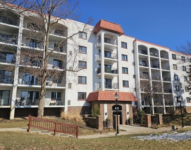 475 Plum Creek Drive - Photo Thumbnail 1